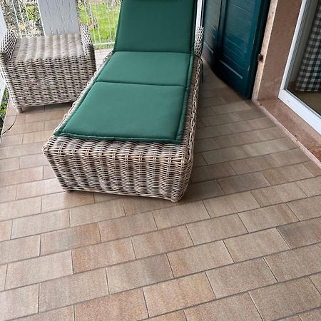 3 Rooms Apartment Whit Balcony And Lake Wiew Malcesine Bagian luar foto